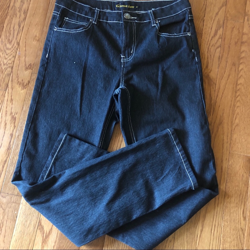 Victoria Jeans EUC Dark Wash Denim - Size 8R